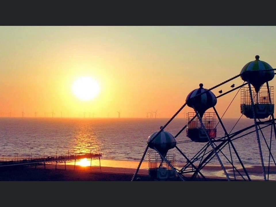 Beach Court Holiday Apartments Скегнесс Екстер'єр фото